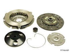 CLUTCH KIT 200MM all models with 1.6 liter, Diesel Engine